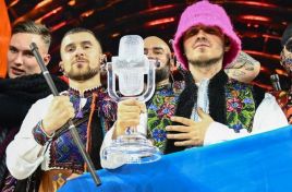 Kalush Orchestra sold its Eurovision 2022 trophy for $900,000