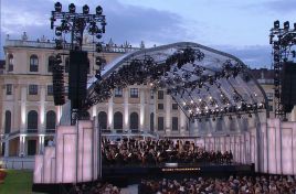 „Concertul unei nopţi de vară" de la Palatul Schönbrunn al Filarmonicii din Viena